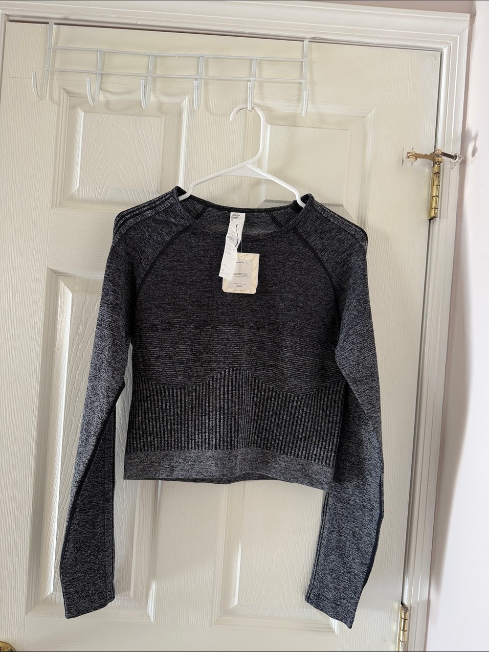 Fabletics Seamless Crew Pullover - Charcoal Gray